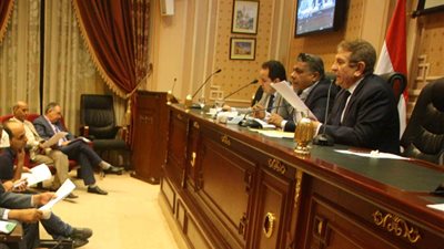 «إسكان البرلمان» ترجئ مناقشة 4 مواد بقانون التصالح في مخالفات البناء