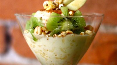 الأرز باللبن بالفاكهة والآيس كريم من مطبخ الشيف أيمن العطار