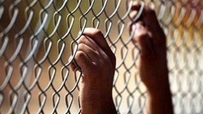 حبس 10 أشخاص بتهمة التظاهر احتجاجا على رفع تذكرة المترو بحلوان