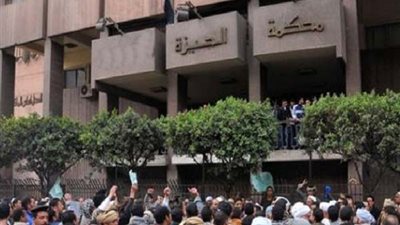 الاشتباه في سيارة مفخخة بجوار محكمة الجيزة