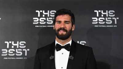 أليسون بيكر يتحدث عن تتويجه بجائزة أفضل حارس في العالم