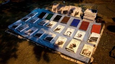 بالصور.. بائع شاي هندي يؤلف 24 كتابا ويبيعها على موقع أمازون