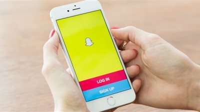 «سناب شات» تطلق إصدارا جديدا لأجهزة آي فون