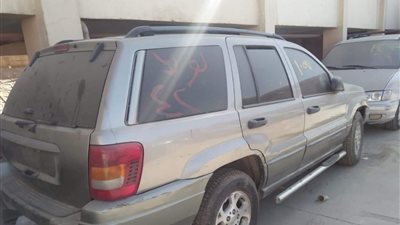 وارد الخارج.. جمارك سيارات مطار القاهرة تعرض غدا 52 سيارة للبيع (صور)