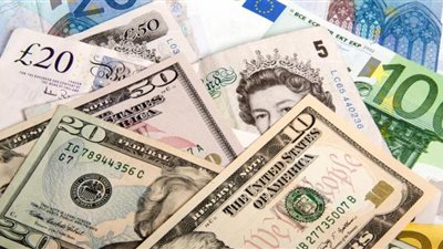 أسعار العملات الأجنبية.. والدولار يسجل 17.84 جنيها