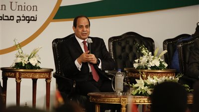 «تذكرة المترو ومكافحة الإرهاب» تتصدر مبادرة «اسأل الرئيس»