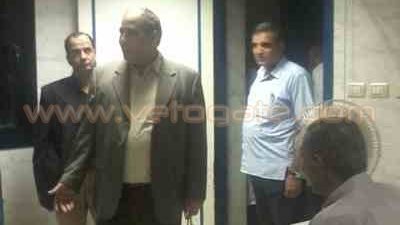 بالصور.. إحالة مدير مستشفى منيا القمح للتحقيق بسبب الإهمال