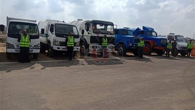 جهاز دمياط الجديدة يتابع استعدادات شركات النظافة العاملة بالمدينة (صور)