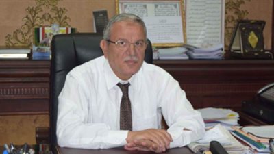 محافظ المنيا يتابع لجان امتحانات الشهادة الإعدادية