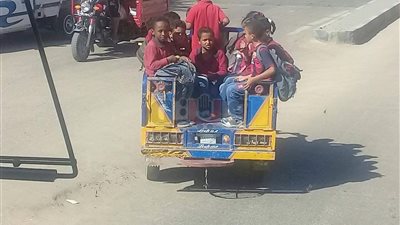 القمامة وعشوائية التوك توك والحنطور تغتال جمال أسوان السياحية (صور)