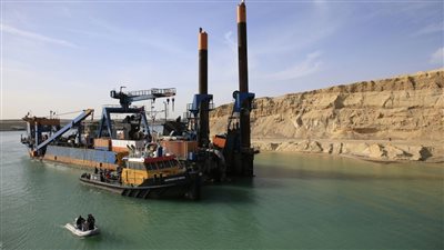 توقعات بانخفاض أسعار الذهب تزامنا مع افتتاح قناة السويس الجديدة