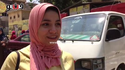 تباين آراء طلاب إعدادية القاهرة حول امتحان الهندسة.. وإغماء طالبة (فيديو)