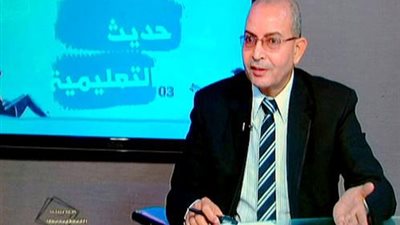 التحقيق مع معلمة في بورسعيد بسبب تسريب امتحان الجبر للإعدادية