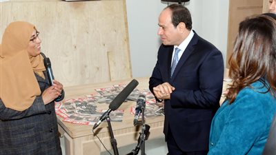 10 صور ترصد افتتاح السيسي مشروعات قومية بدمياط