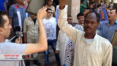 والد شهيد رفح بالإسماعيلية: لابد أن تكون محاكمة مرسي سريعة