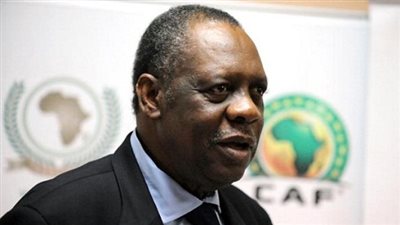 «عيسى حياتو» يصل مطار القاهرة