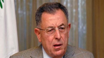 فؤاد السنيورة يطالب الرئيس اللبناني باحترام الدستور (فيديو)