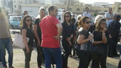 جثمان مخرج مسلسل طايع يصل مطار القاهرة (صور)