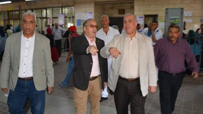 قيادات مترو الأنفاق تتفقد المحطات للتأكد من حسن معاملة الجمهور