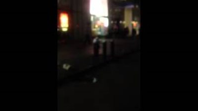 بالفيديو.. «هندي» يتبول أمام محل في نيويورك