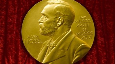 آثار الفضيحة الجنسية تعصف بـ