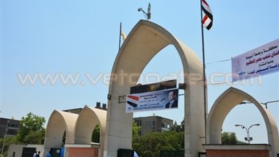 جامعة أسيوط تهنئ المصريين بافتتاح قناة السويس الجديدة