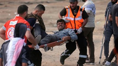 وصول جرحى فلسطينيين إلى معبر رفح لعلاجهم بالمستشفيات المصرية