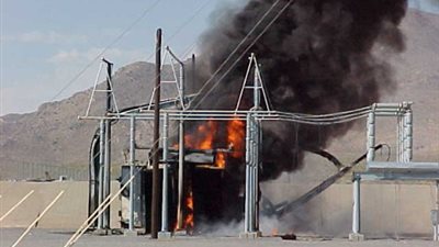 «الإرهابية» تفجر محولات الكهرباء للضغط على «السيسي».. الأمن يحبط 6 محاولات لتفجير أبراج بالقاهرة والجيزة.. الحكومة تلجأ لـ«تخفيف الأحمال» لمواجهة الأزمة.. واليماني: لن نت