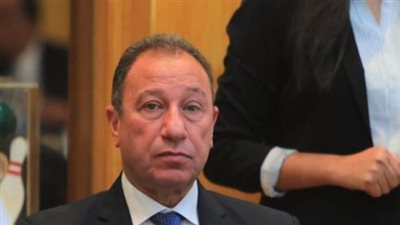 الخطيب يتوجه إلى فرنسا لاستكمال رحلته العلاجية