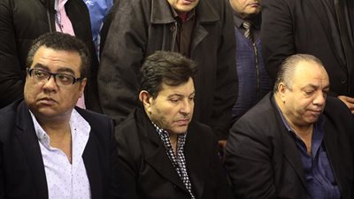 هاني شاكر يقدم واجب العزاء في شعبان عبد الرحيم