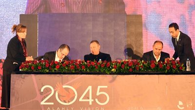 الخطيب يعلن التعاون مع شركة ستادات لإدارة وحدة الأهلي الاقتصادية