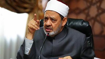 5 توجيهات من شيخ الأزهر لـ«رؤساء المناطق».. «الطيب»:«انتهى وقت الجلوس في المكاتب».. سنحاسب المقصرين حال عدم النهوض بالتعليم.. يطالب بترغيب الطالب في الدراسة..ويؤكد: الاقت