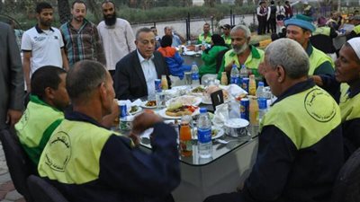 3 ورديات لعمال النظافة بالجيزة في رمضان