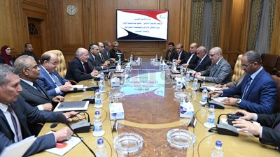 تفاصيل لقاء وزير الإنتاج الحربي والإسكان لبحث التعاون بالمشروعات القومية