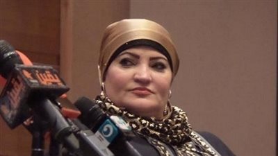 «نائبات قادمات» تشيد بطابع قناة السويس التذكاري