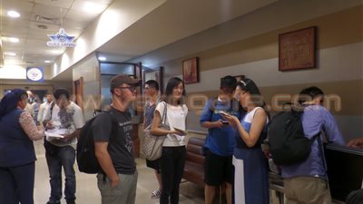 بالصور.. مطار القاهرة يستقبل 12 وفدا مشاركا في حفل افتتاح القناة