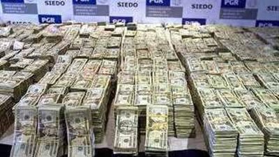 4 قروش انخفاضا للين اليابانى