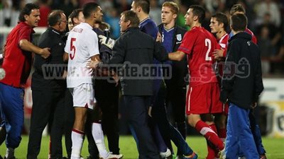 صربيا تدين الهتافات العنصرية ضد لاعبي انجلترا