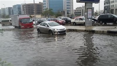 الإسكان تدرس إنشاء خزانات لمياه الأمطار في القاهرة الجديدة