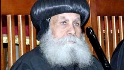 مطران أخميم يدشن كنيسة الأربع وعشرين قسيسا