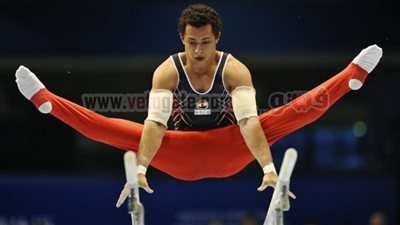 أسر ناشئي الجمباز يطالبون 