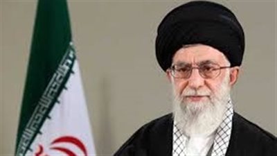بنزين المرشد.. قصة رسالة سرية بين خامني ونواب إيران