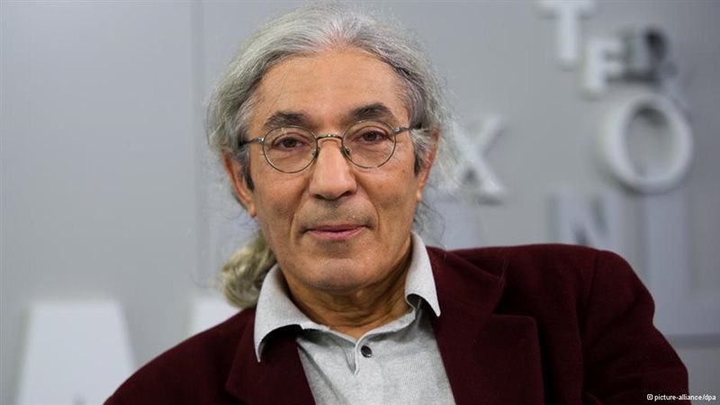 الكاتب الجزائري بوعلام