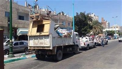 شرطة المرافق ترفع 247 إعلانا بدون ترخيص وتتحفظ على 2601 كرسي بالجيزة