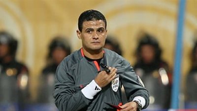 محمد فاروق يعلن اعتزاله التحكيم بعد نهائي الكأس
