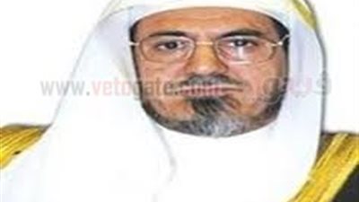 إمام الحرم المكي يطالب بإنشاء هيئات متخصصة للدفاع عن النبي