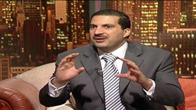 عمرو خالد يؤكد قدرة الشباب العربي على تحمل المسئولية