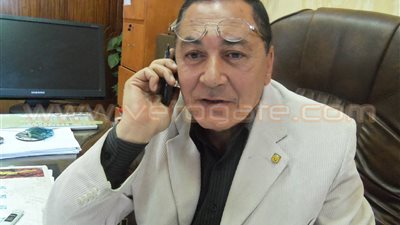 «محلب» يكلف البيئة بالبدء فورًا في تهذيب 300 متر بهضبة «أم السيد»