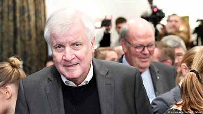 ألمانيا تمدد قرار حظر ترحيل السوريين إلى بلدهم لـ6 أشهر