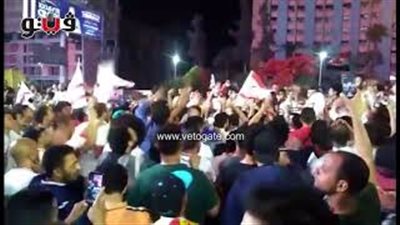 جماهير «الزمالك» أمام النادي: شمال يمين القدس لفلسطين (فيديو)